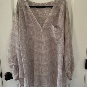 Maurices Size 4 - Grey Tribal Sheer Work Blouse